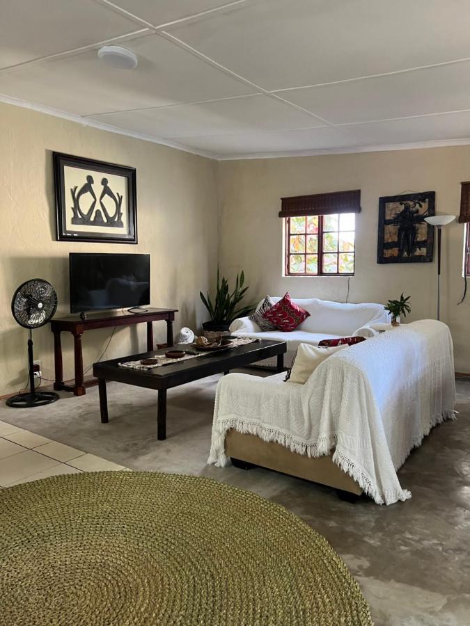 Occi Lodge Sodwana Bay Buitenkant foto