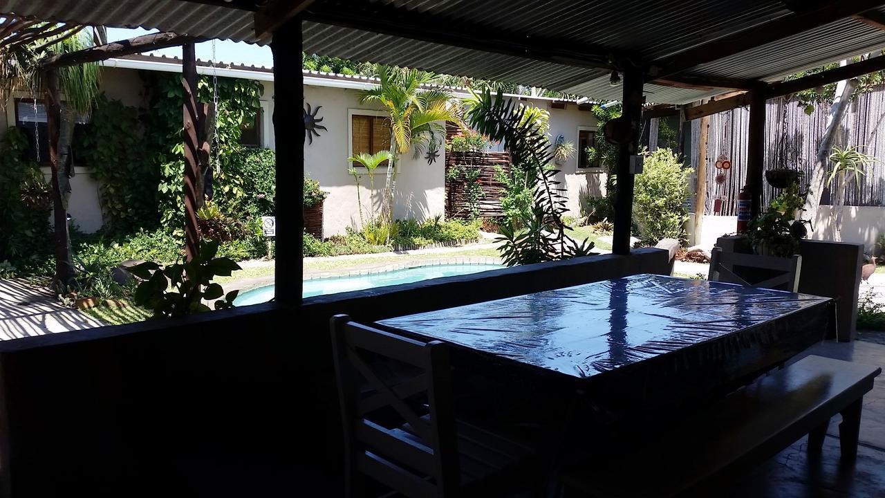 Occi Lodge Sodwana Bay Buitenkant foto